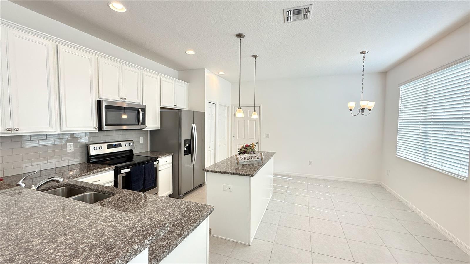 Image 5 of 47 For 2276 Sedge Grass Way