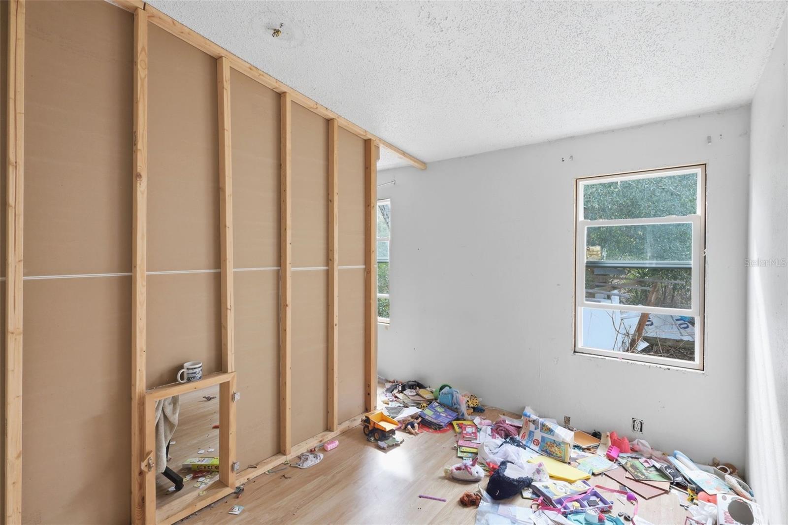 Image 19 of 26 For 36301 Peak Street