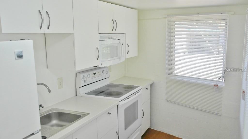 Image 4 of 18 For 141 Sunnytown Road