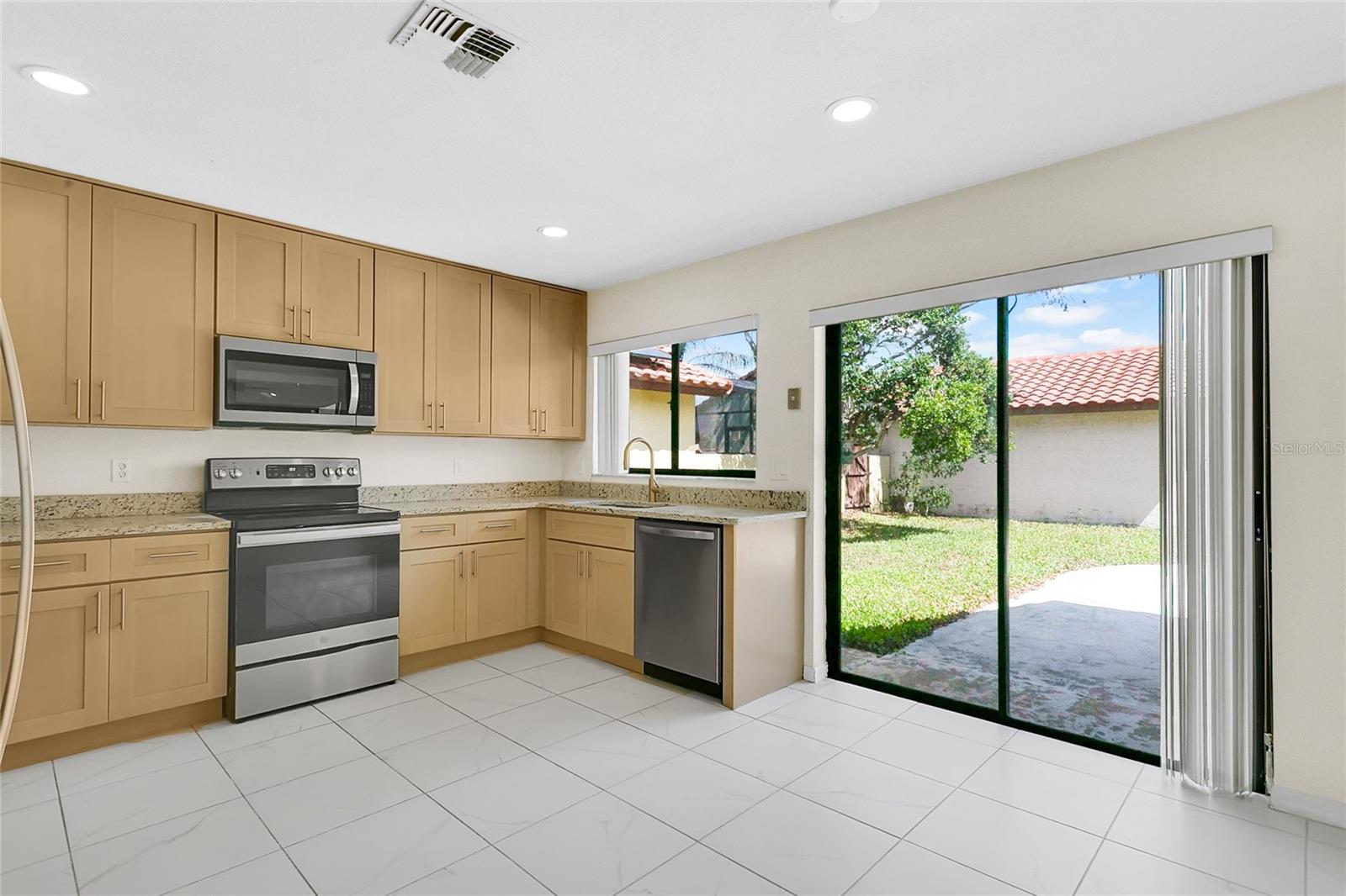 Image 11 of 33 For 8102 Ibiza Court