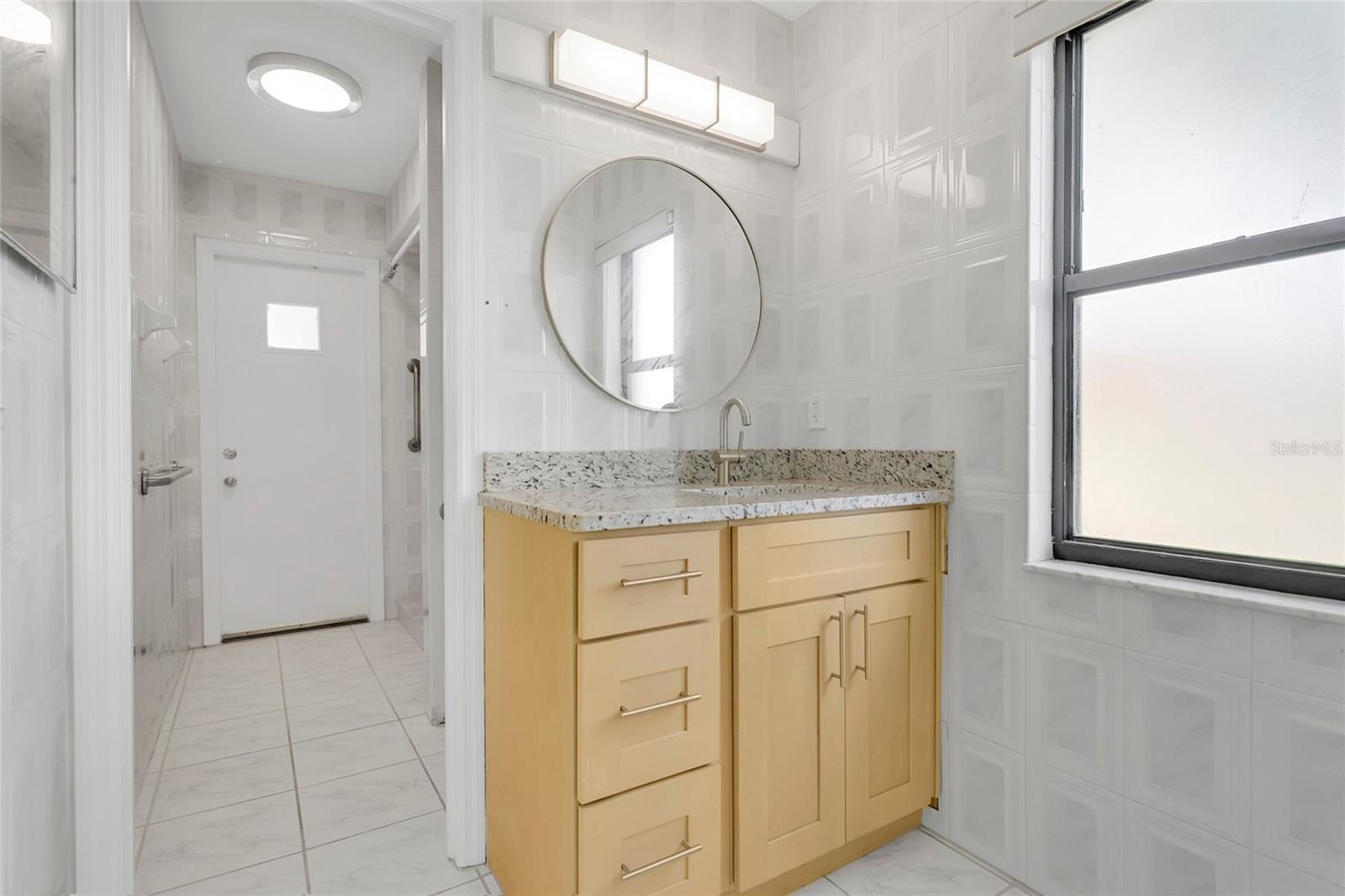 Image 18 of 33 For 8102 Ibiza Court