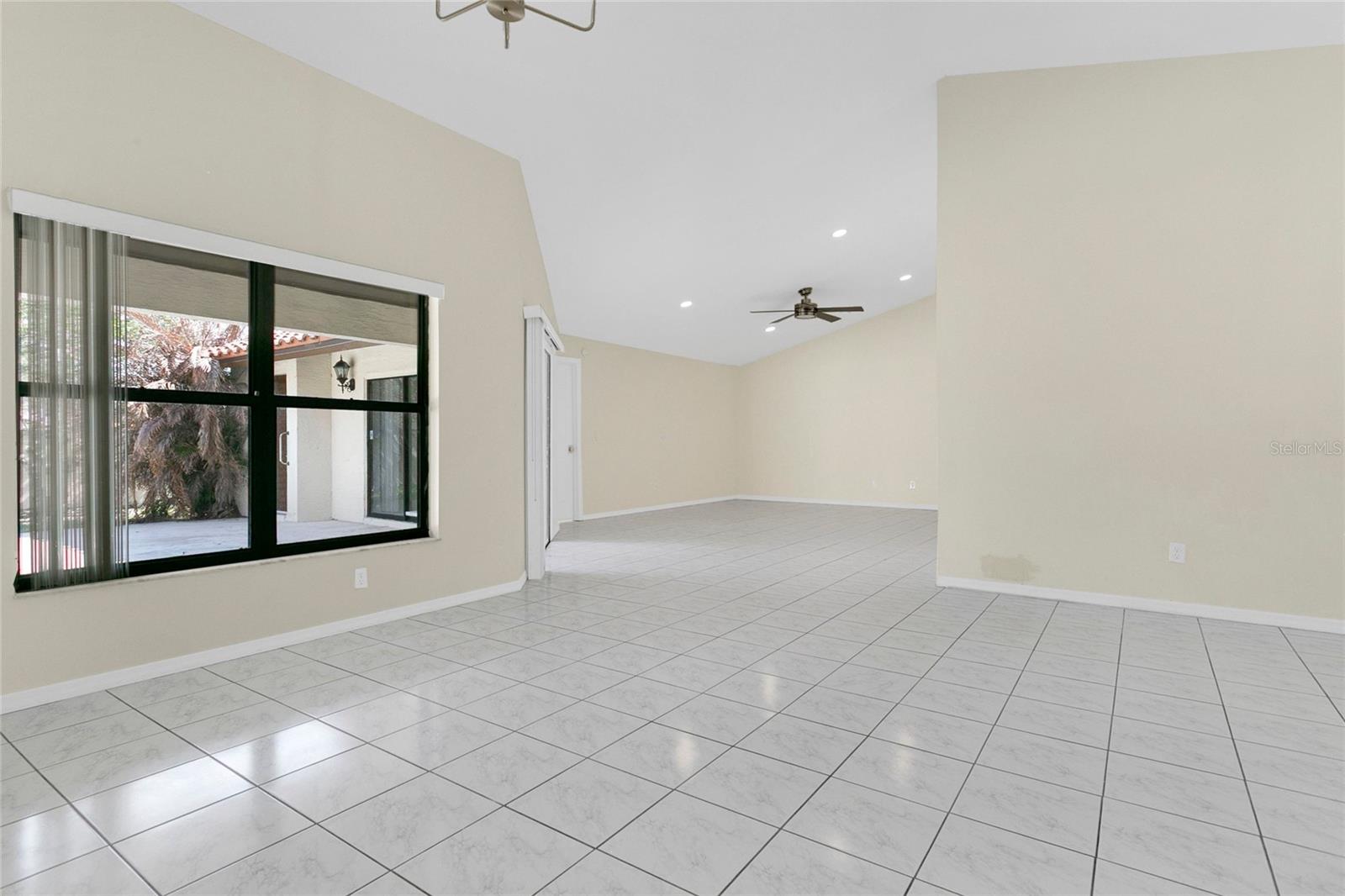 Image 8 of 33 For 8102 Ibiza Court