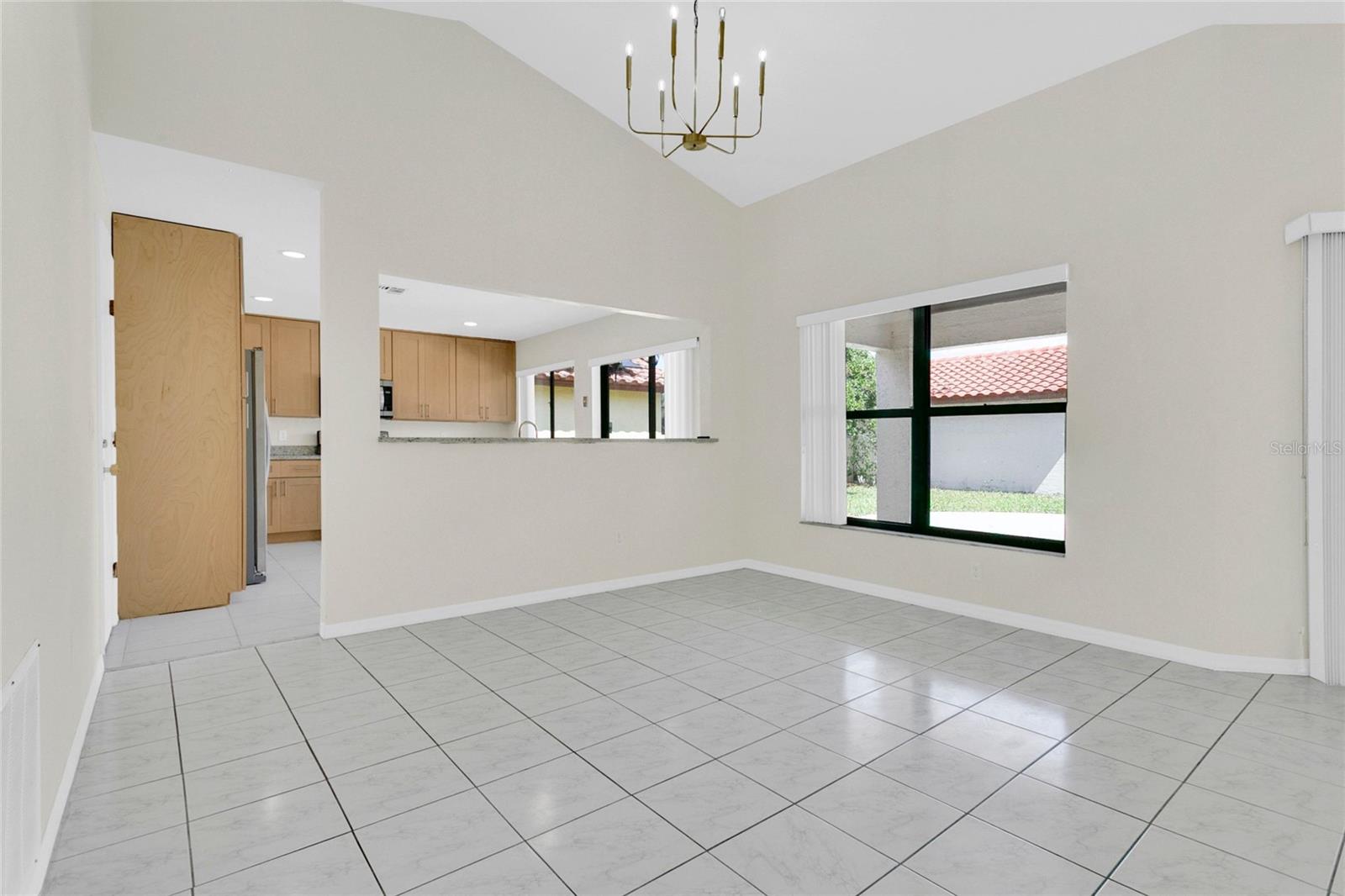 Image 9 of 33 For 8102 Ibiza Court