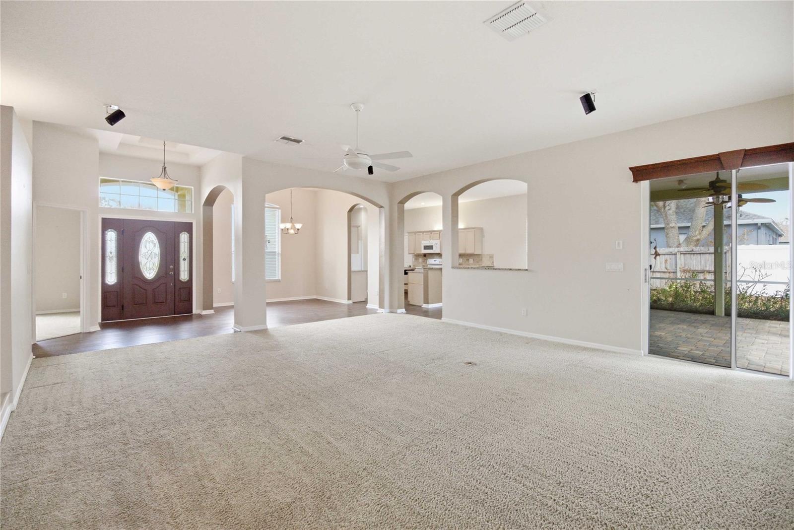 Image 9 of 67 For 4202 Belle Grove Court