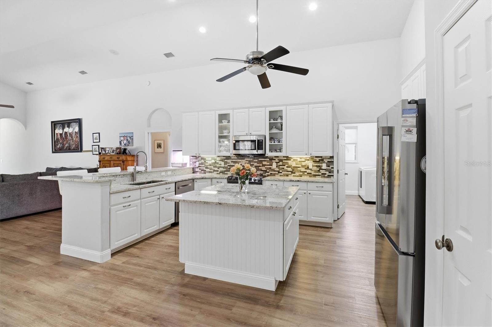 Image 14 of 45 For 840 Woodbine Drive