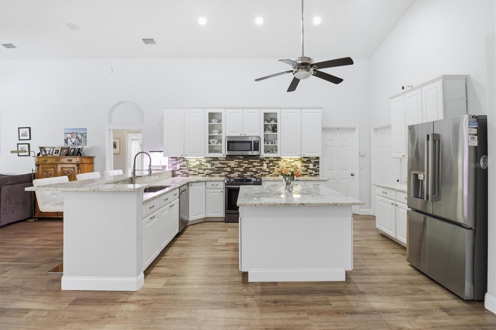 Image 15 of 45 For 840 Woodbine Drive