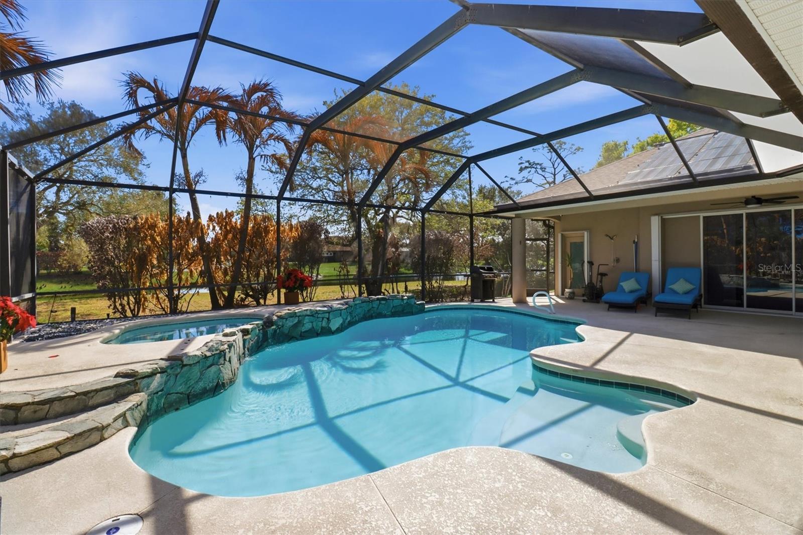 Image 42 of 45 For 840 Woodbine Drive