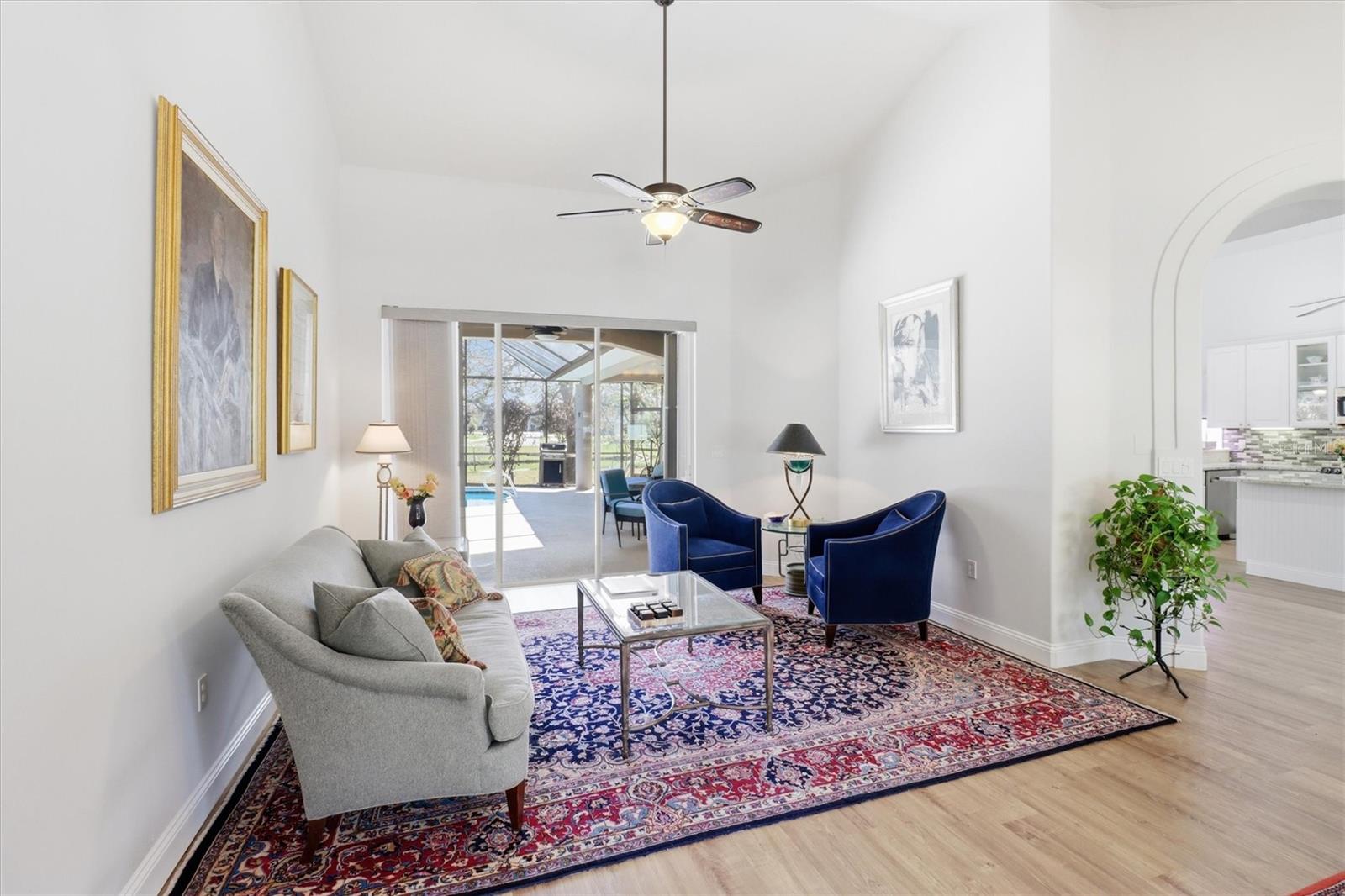 Image 9 of 45 For 840 Woodbine Drive