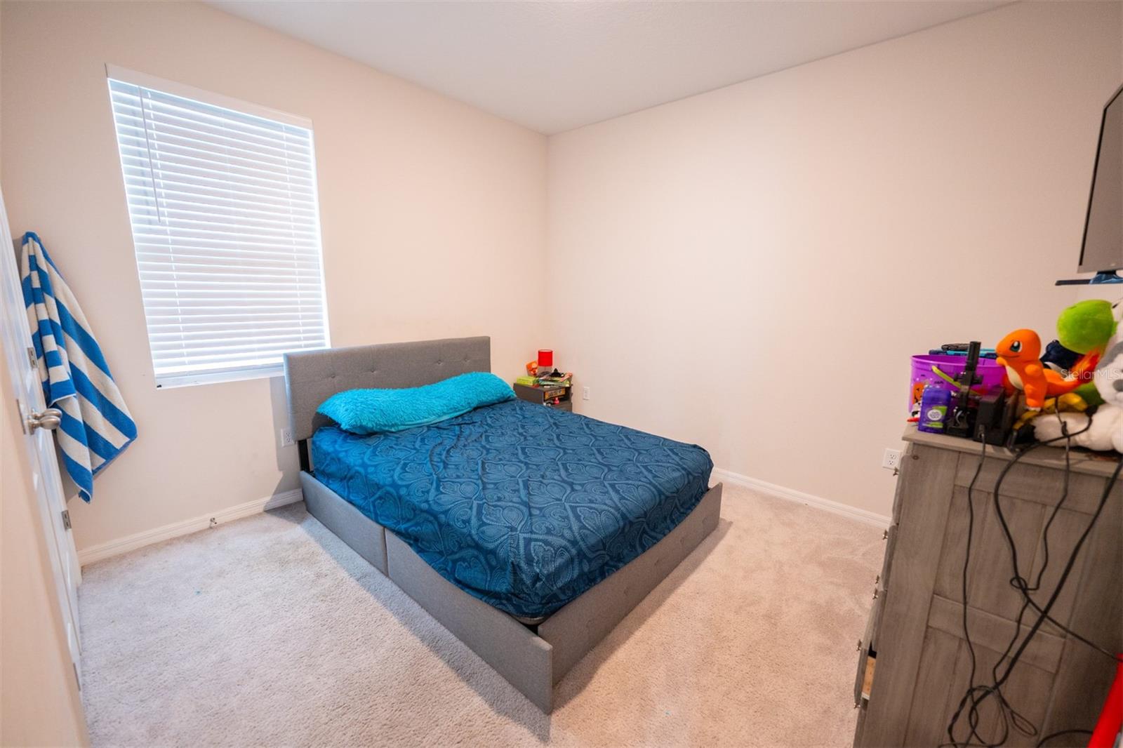 Image 19 of 57 For 3809 Capri Coast Drive