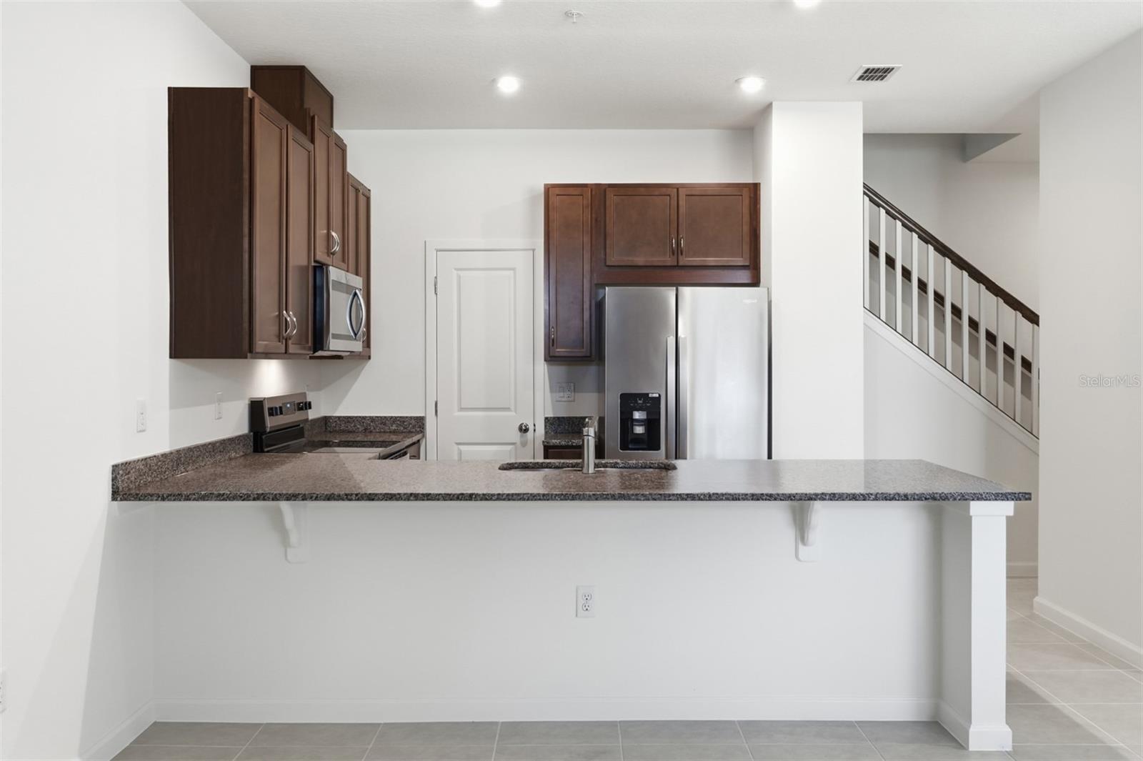 Image 4 of 52 For 10011 Gazebo Alley