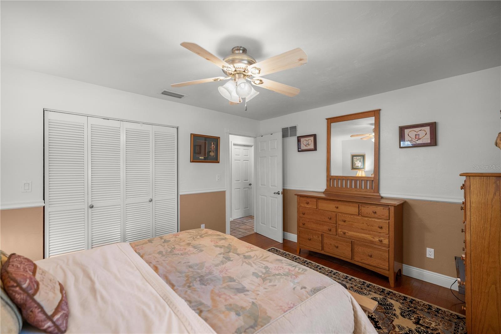 Image 15 of 49 For 19 Northern Dancer Drive