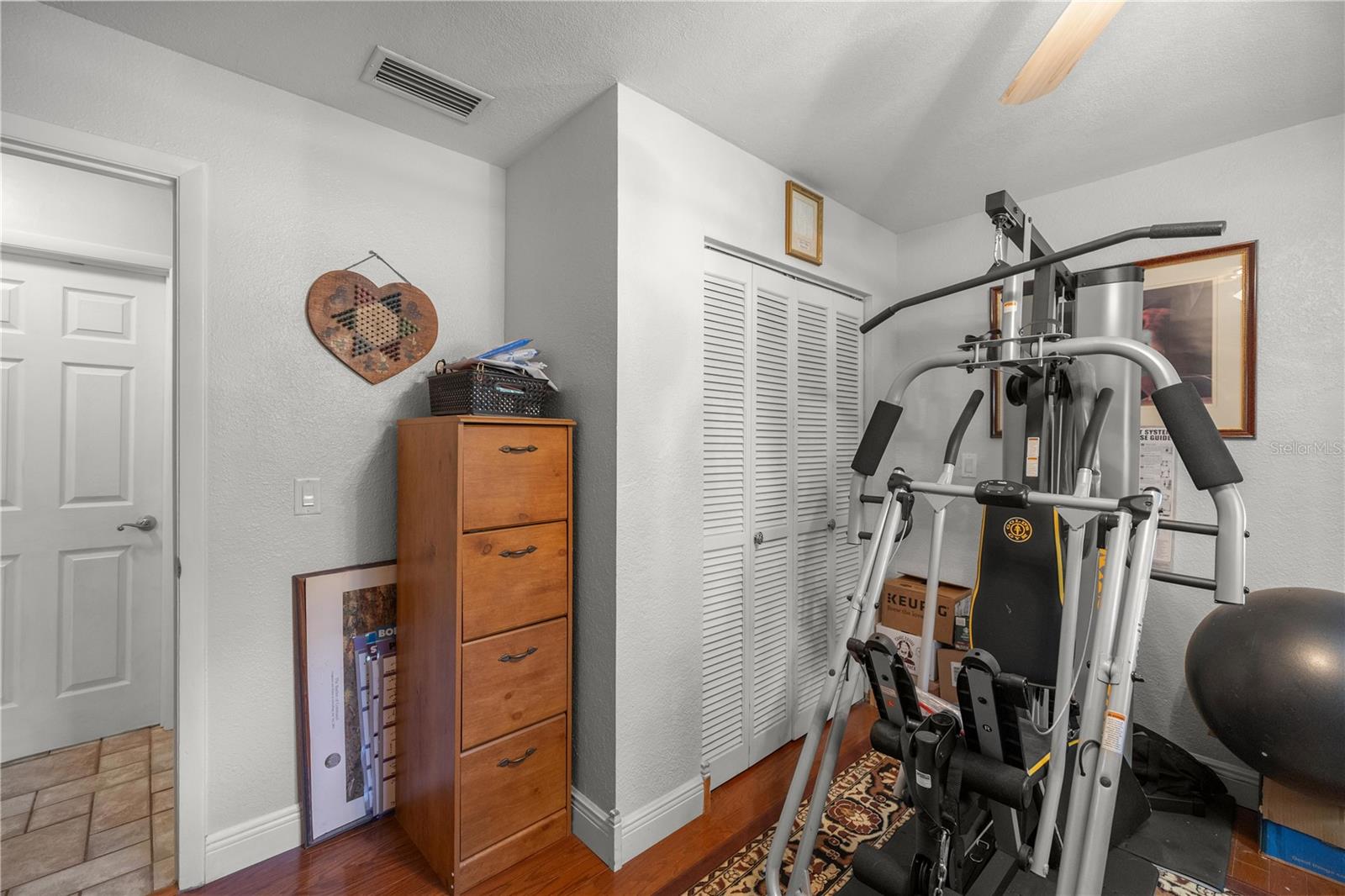 Image 17 of 49 For 19 Northern Dancer Drive