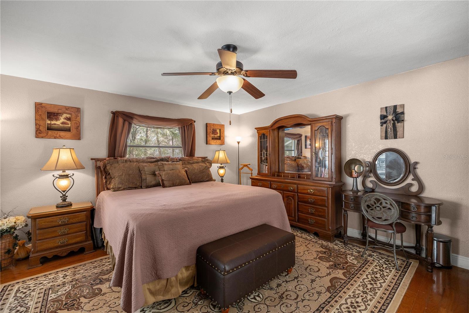 Image 18 of 49 For 19 Northern Dancer Drive