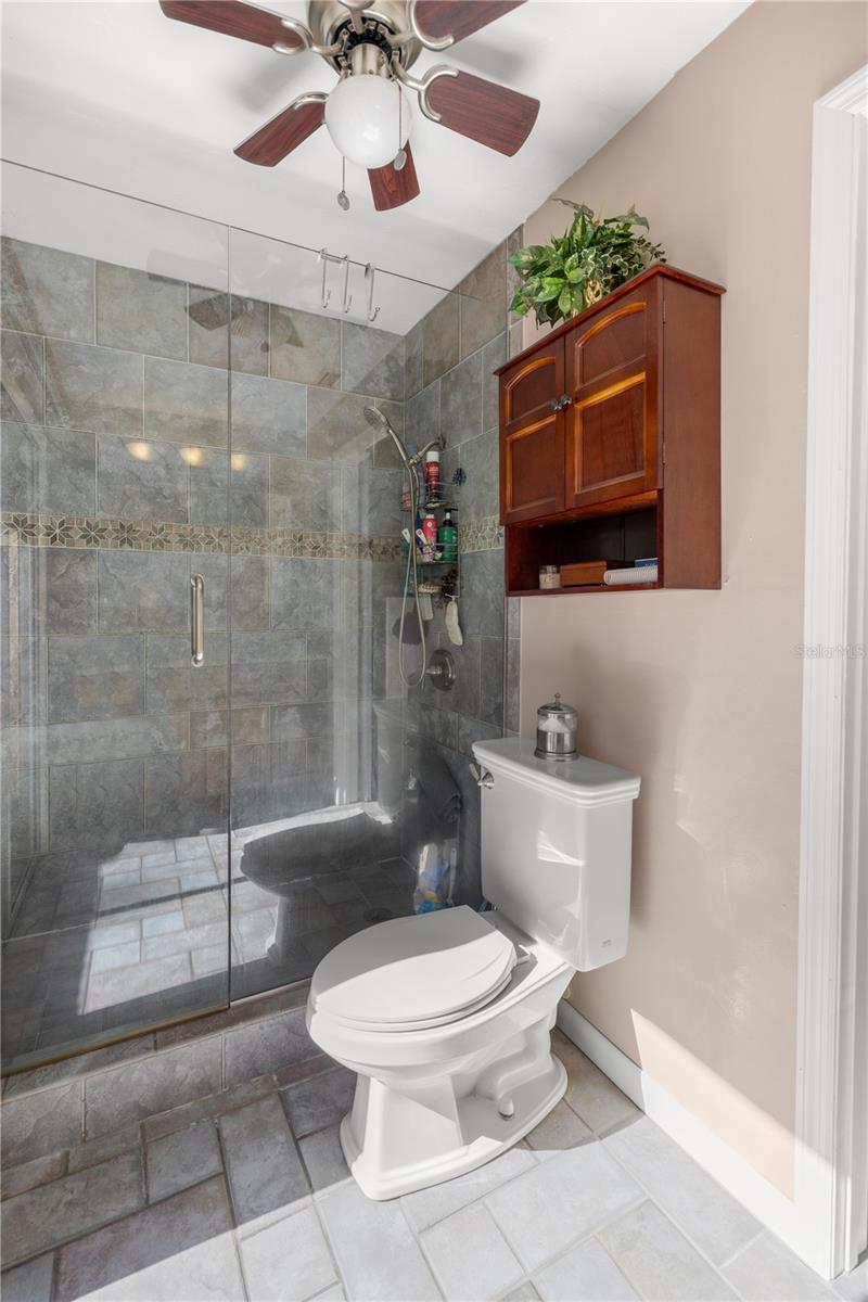 Image 22 of 49 For 19 Northern Dancer Drive