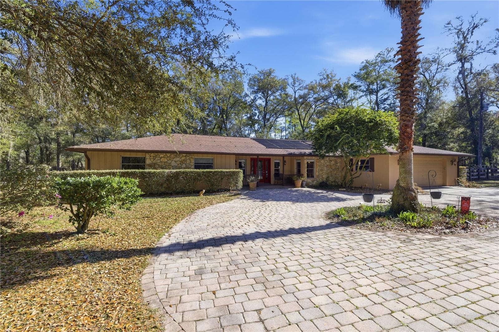 Image 45 of 49 For 19 Northern Dancer Drive