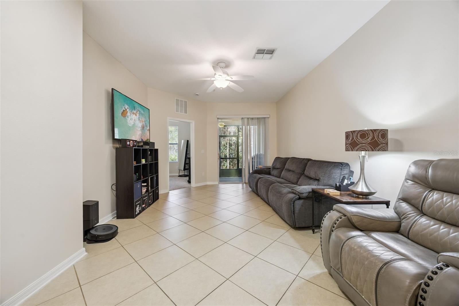 Image 6 of 59 For 8226 Serenity Spring Drive 2402