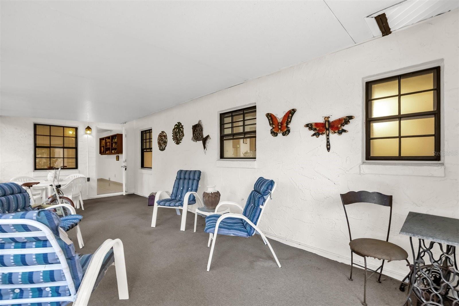 Image 21 of 30 For 6113 Del Rio Drive