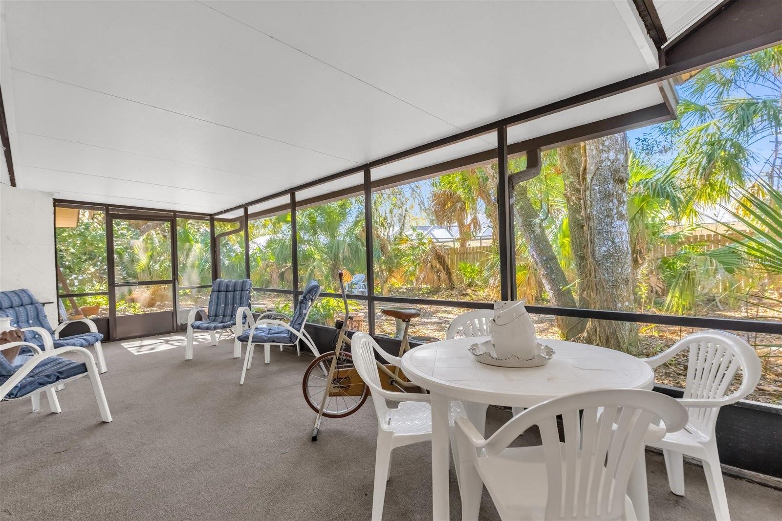 Image 22 of 30 For 6113 Del Rio Drive