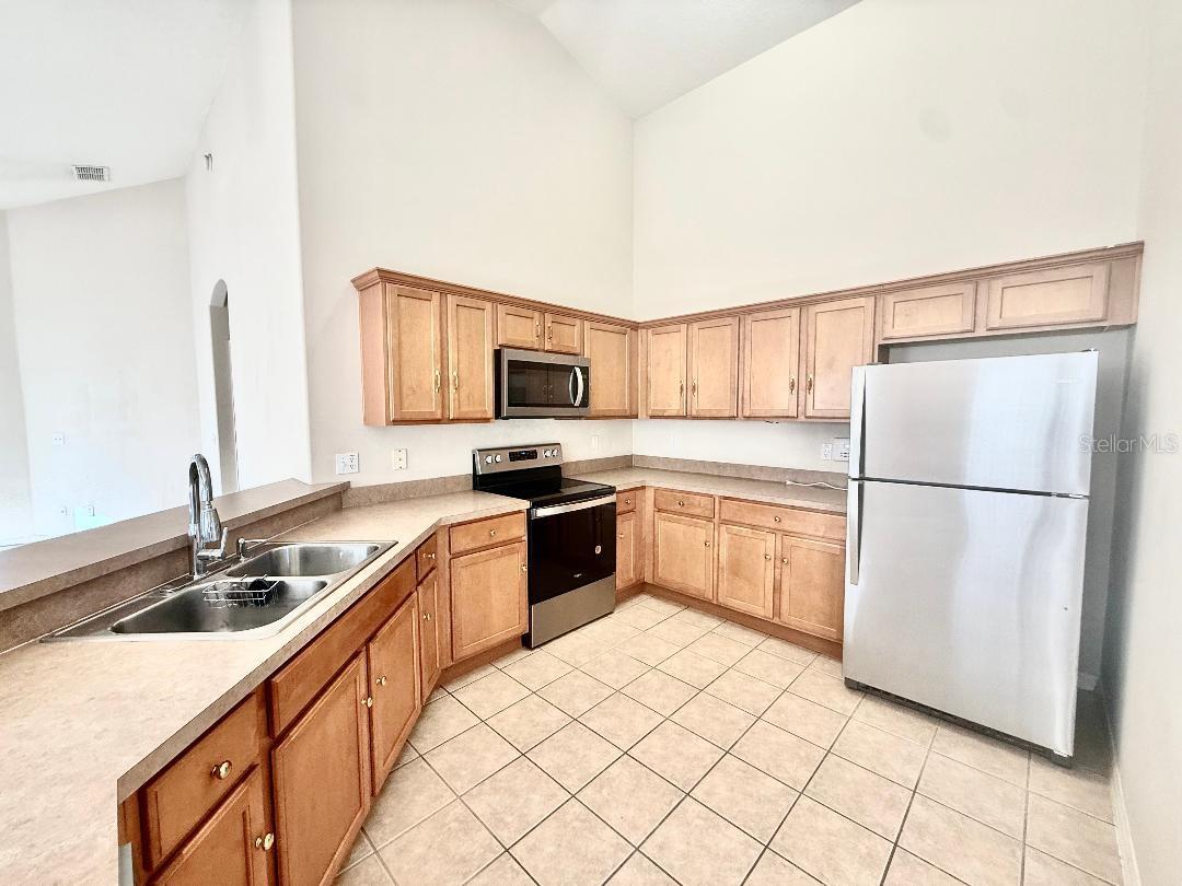 Image 11 of 29 For 209 Corvina Drive