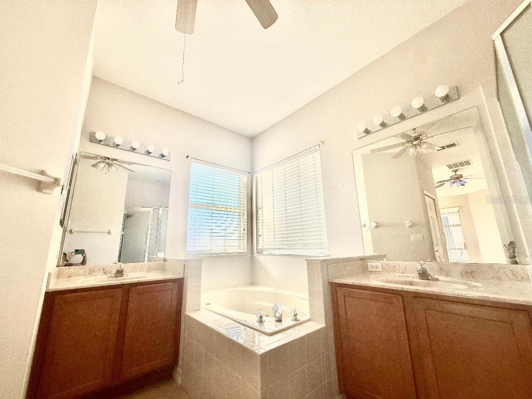 Image 21 of 29 For 209 Corvina Drive