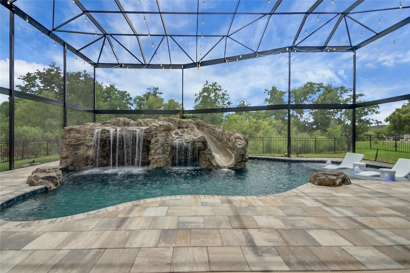 Image 56 of 99 For 14501 Wabasso Loop