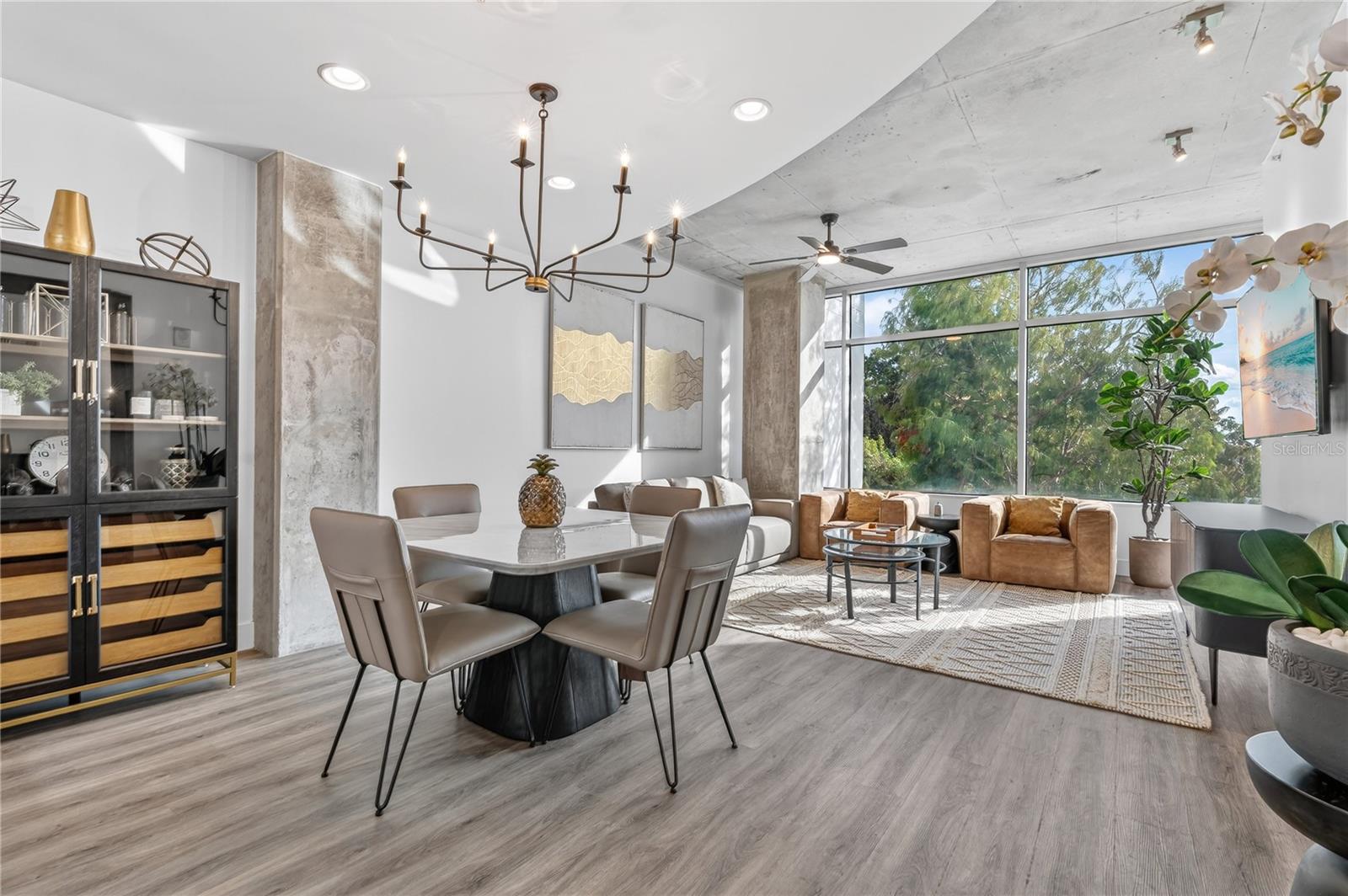 Image 15 of 59 For 525 Jackson Street 403