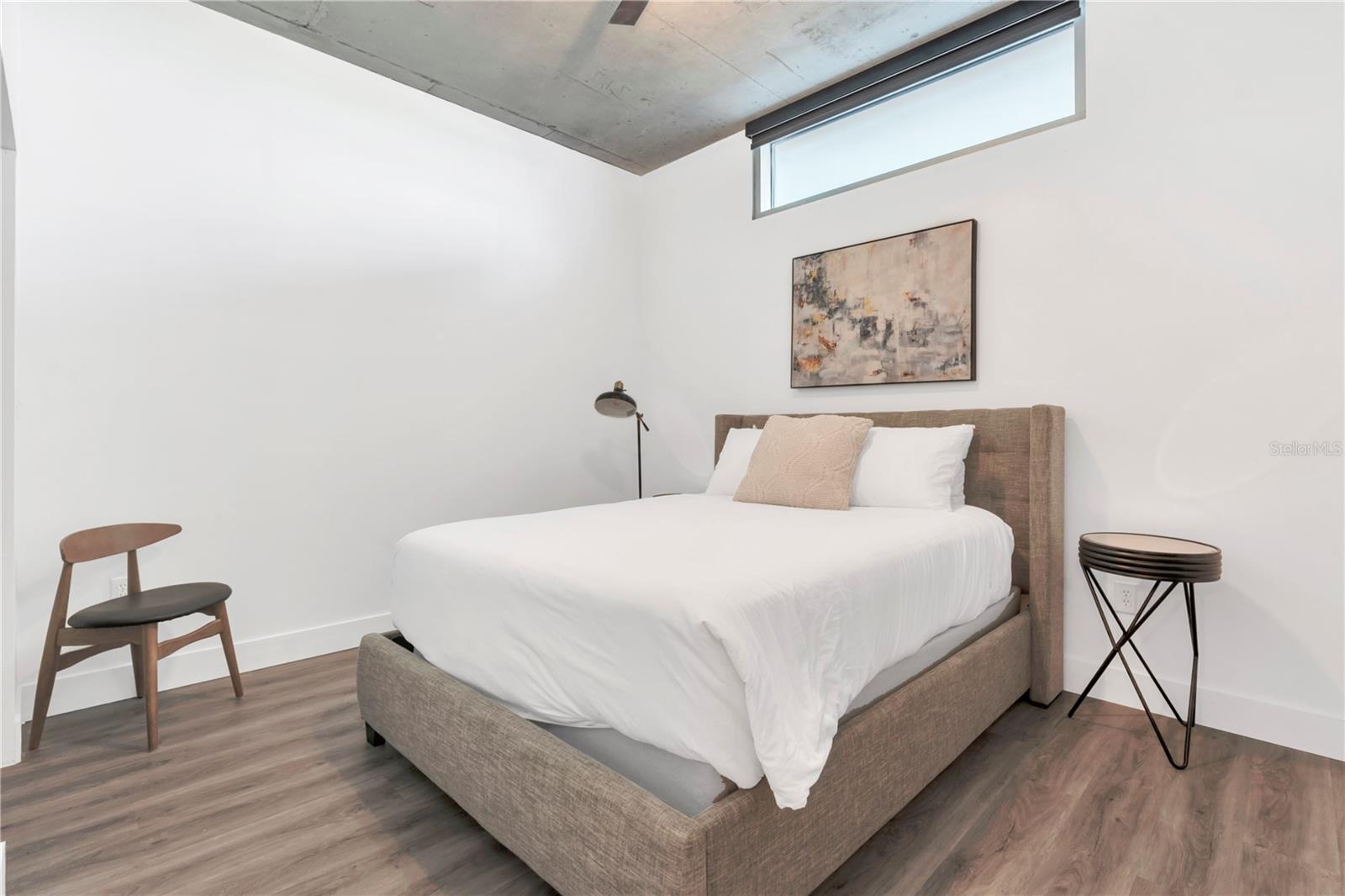 Image 36 of 59 For 525 Jackson Street 403