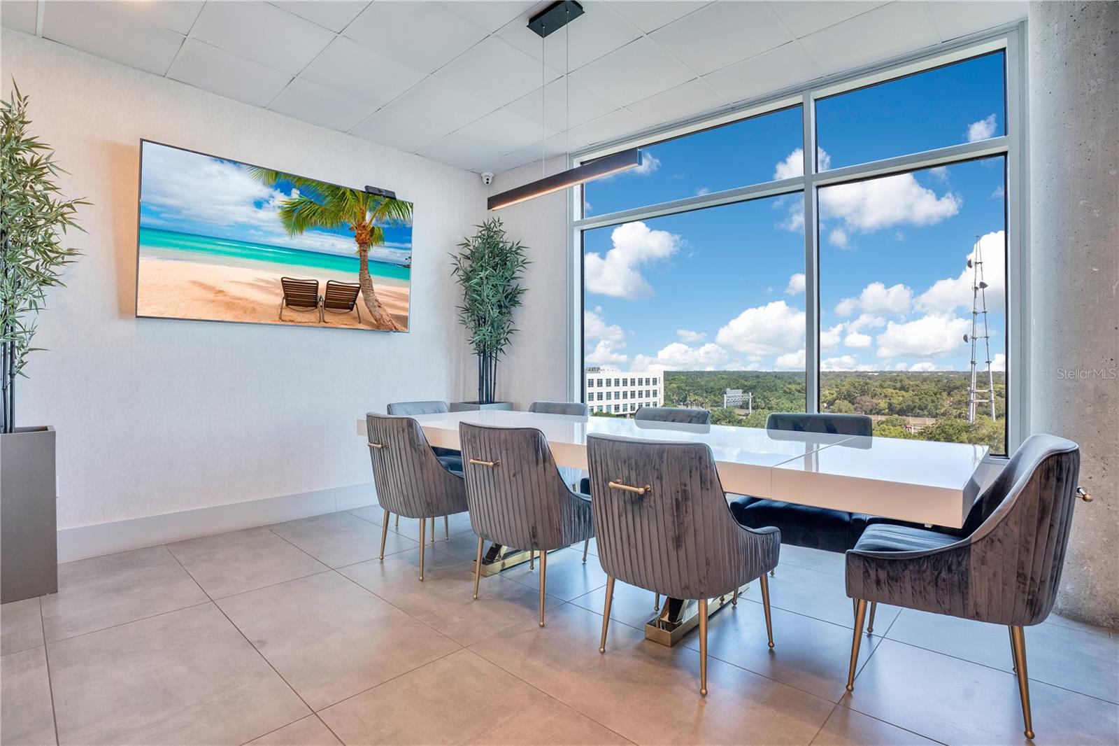 Image 42 of 59 For 525 Jackson Street 403