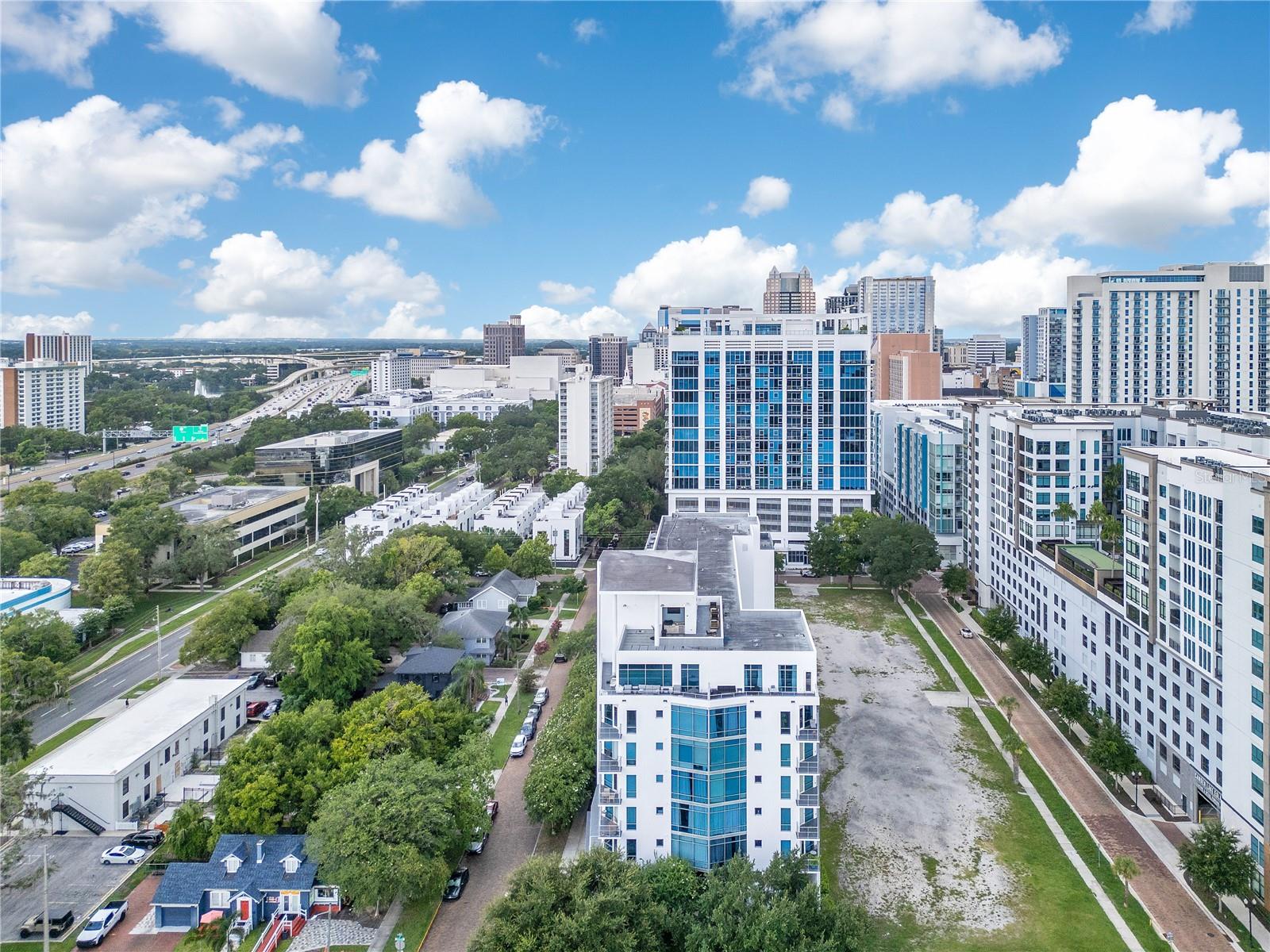 Image 45 of 53 For 525 Jackson Street 604