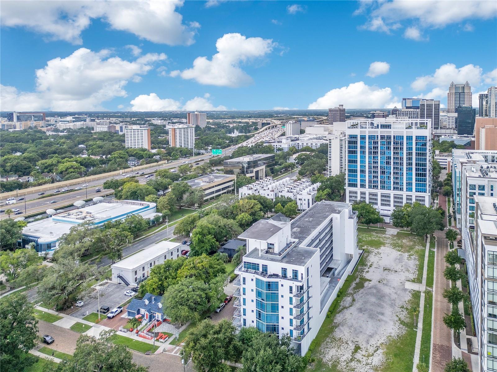 Image 46 of 53 For 525 Jackson Street 604