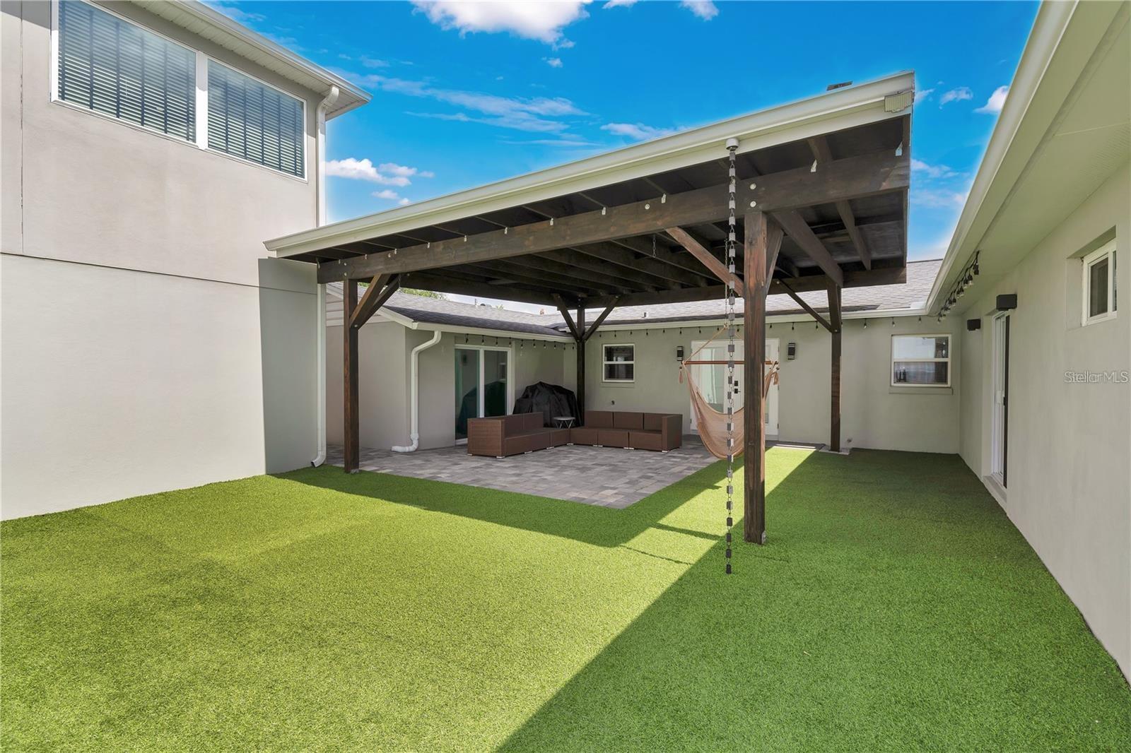 Image 33 of 45 For 1616 Tulane Street