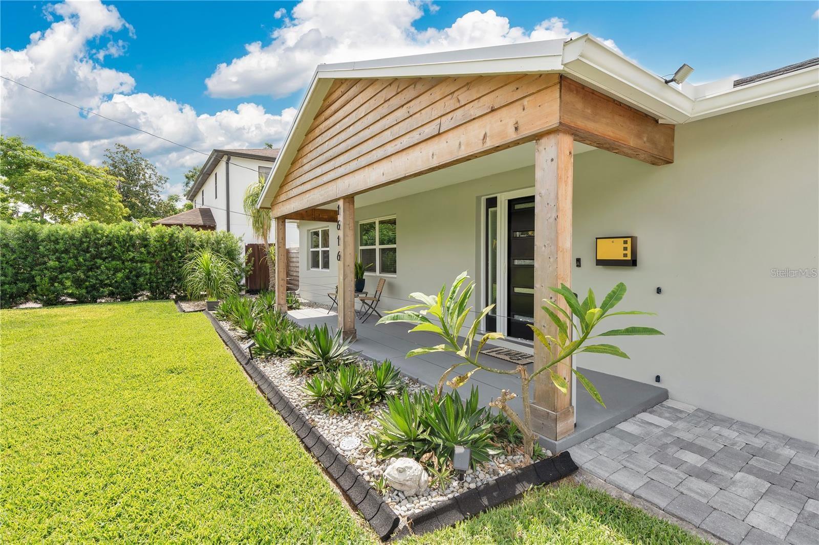 Image 4 of 45 For 1616 Tulane Street