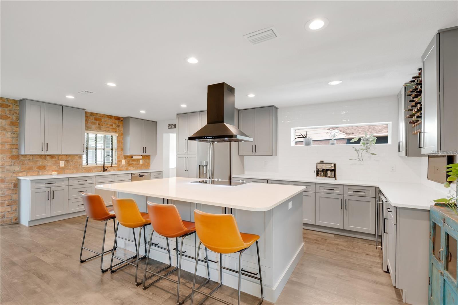 Image 8 of 45 For 1616 Tulane Street