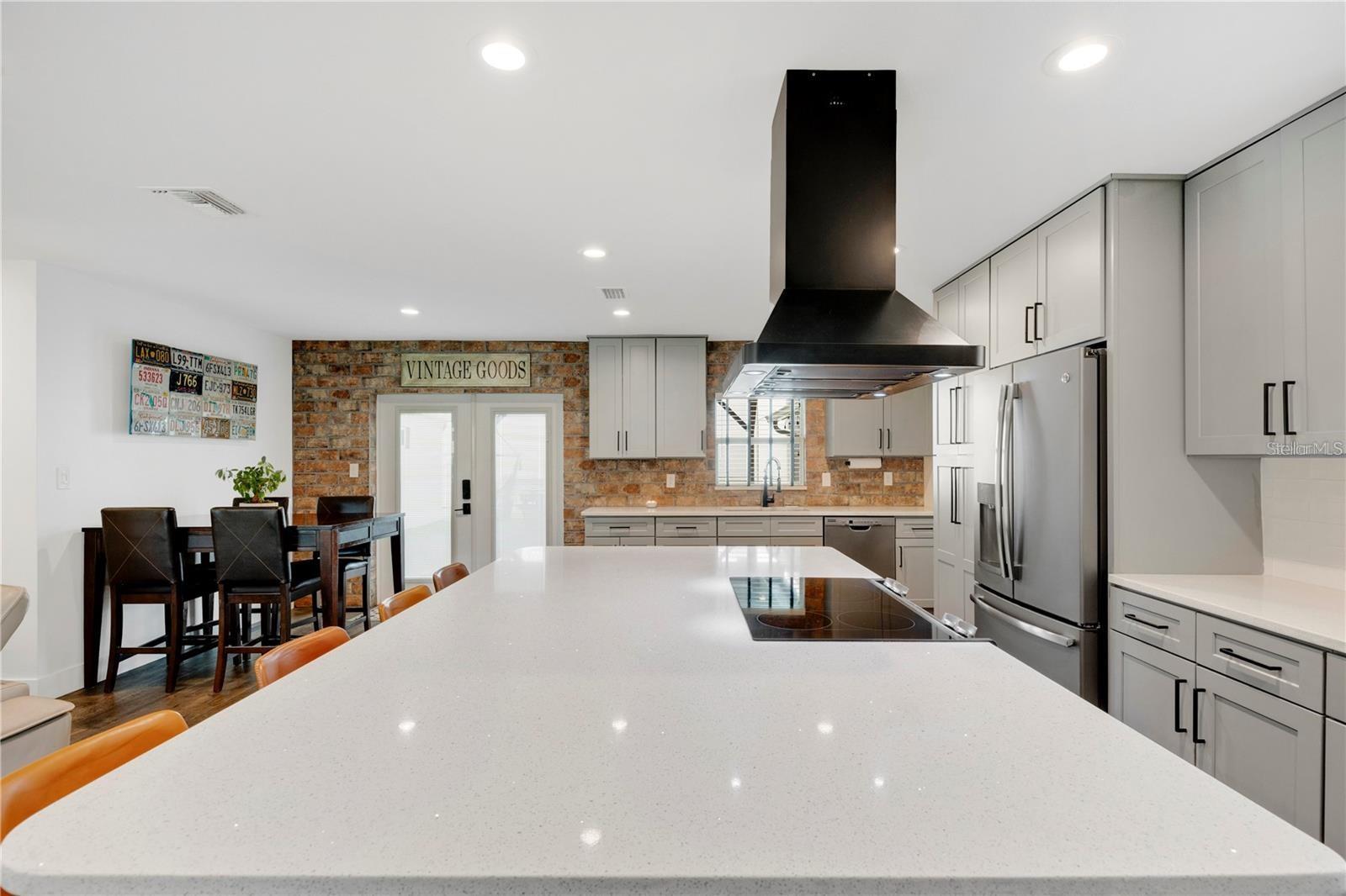 Image 9 of 45 For 1616 Tulane Street