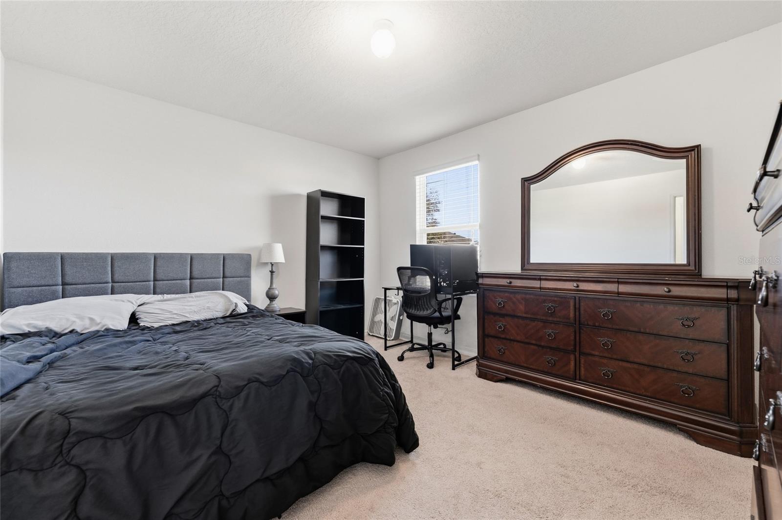 Image 19 of 33 For 3658 Maidencain Street