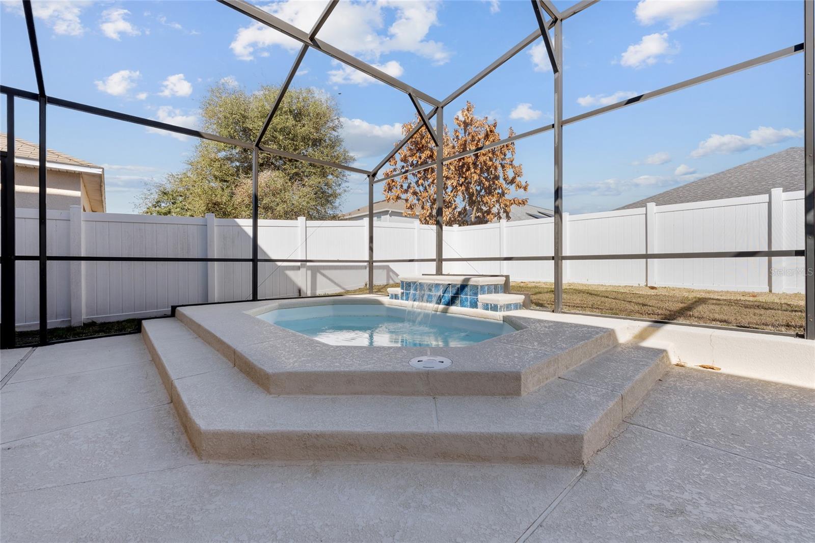 Image 27 of 33 For 3658 Maidencain Street