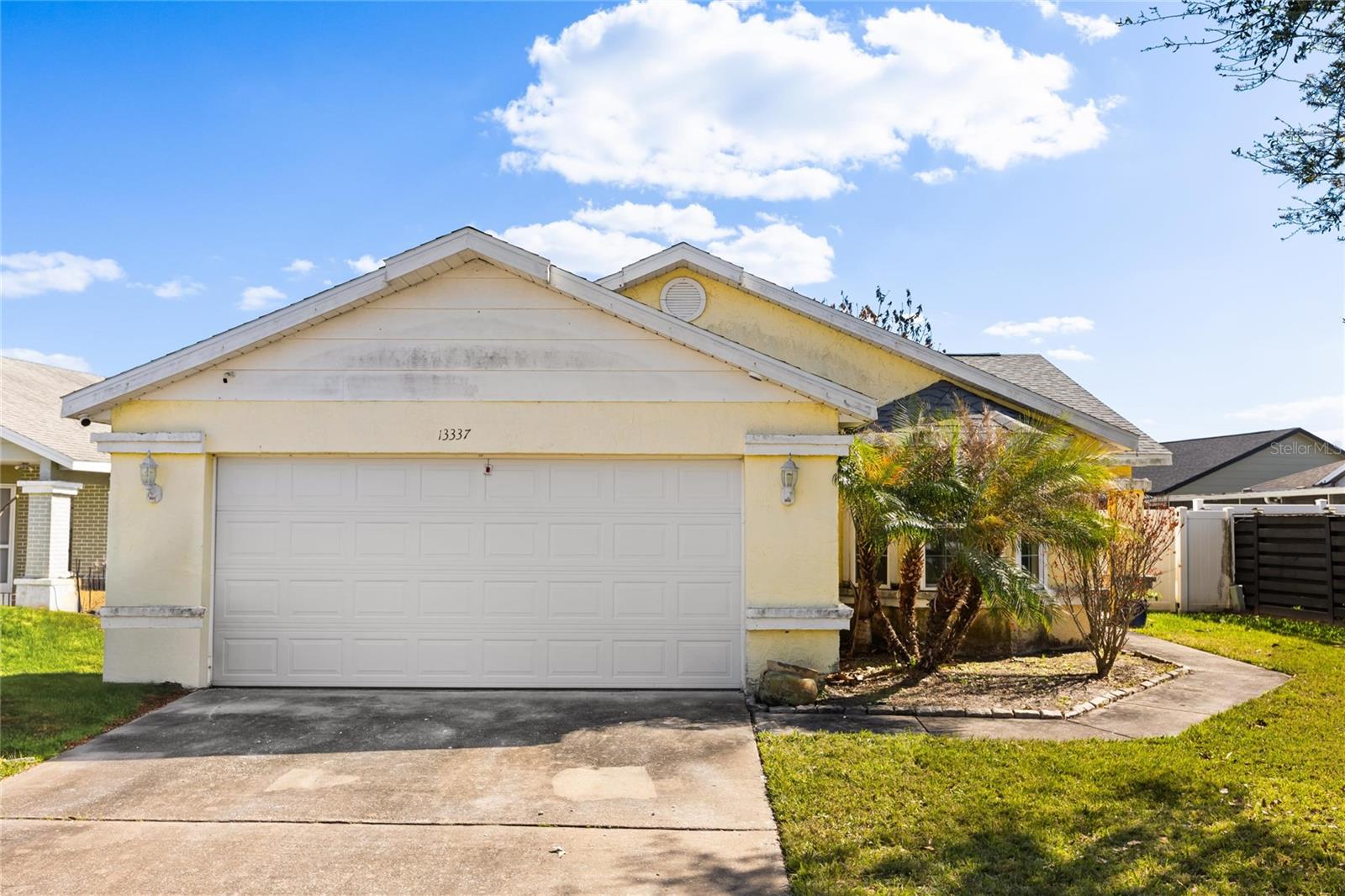 Image 2 of 17 For 13337 Boulder Woods Circle