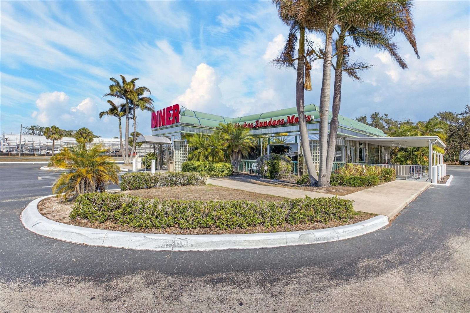 Image 7 of 45 For 4040 Us Highway 27 S