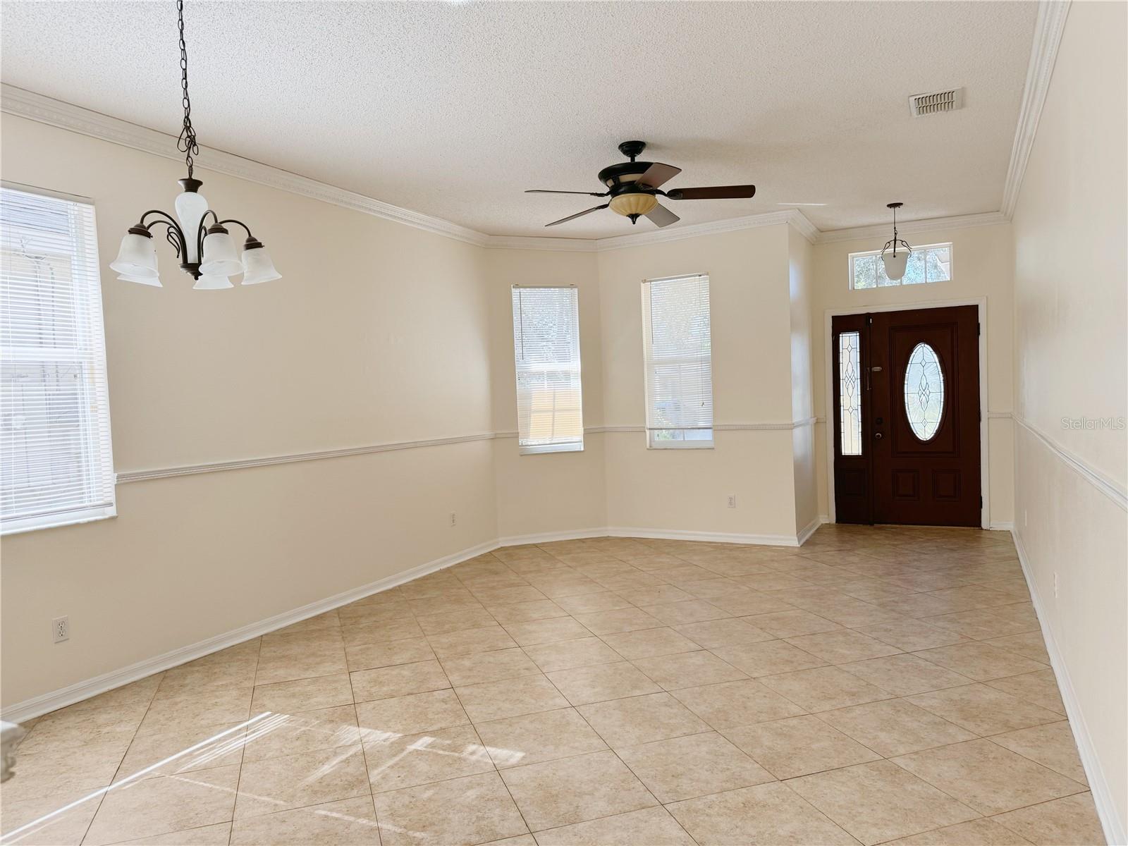 Image 7 of 37 For 5114 Santa Ana Drive