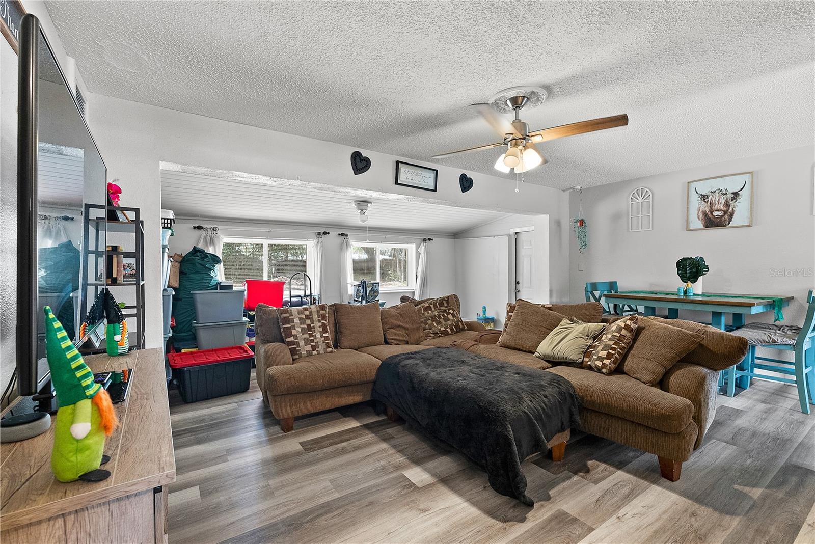 Image 13 of 29 For 303 Louis Street