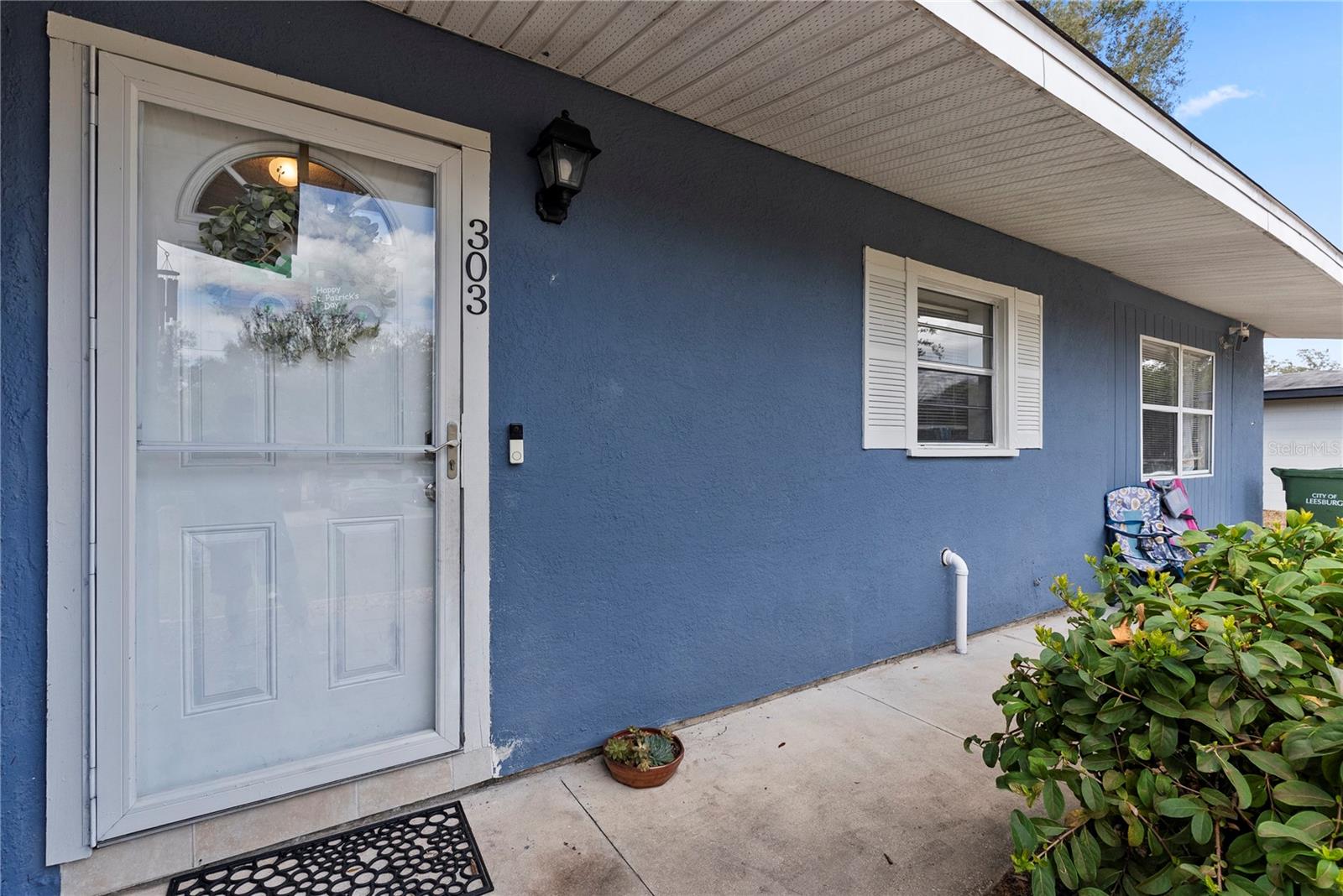 Image 2 of 29 For 303 Louis Street