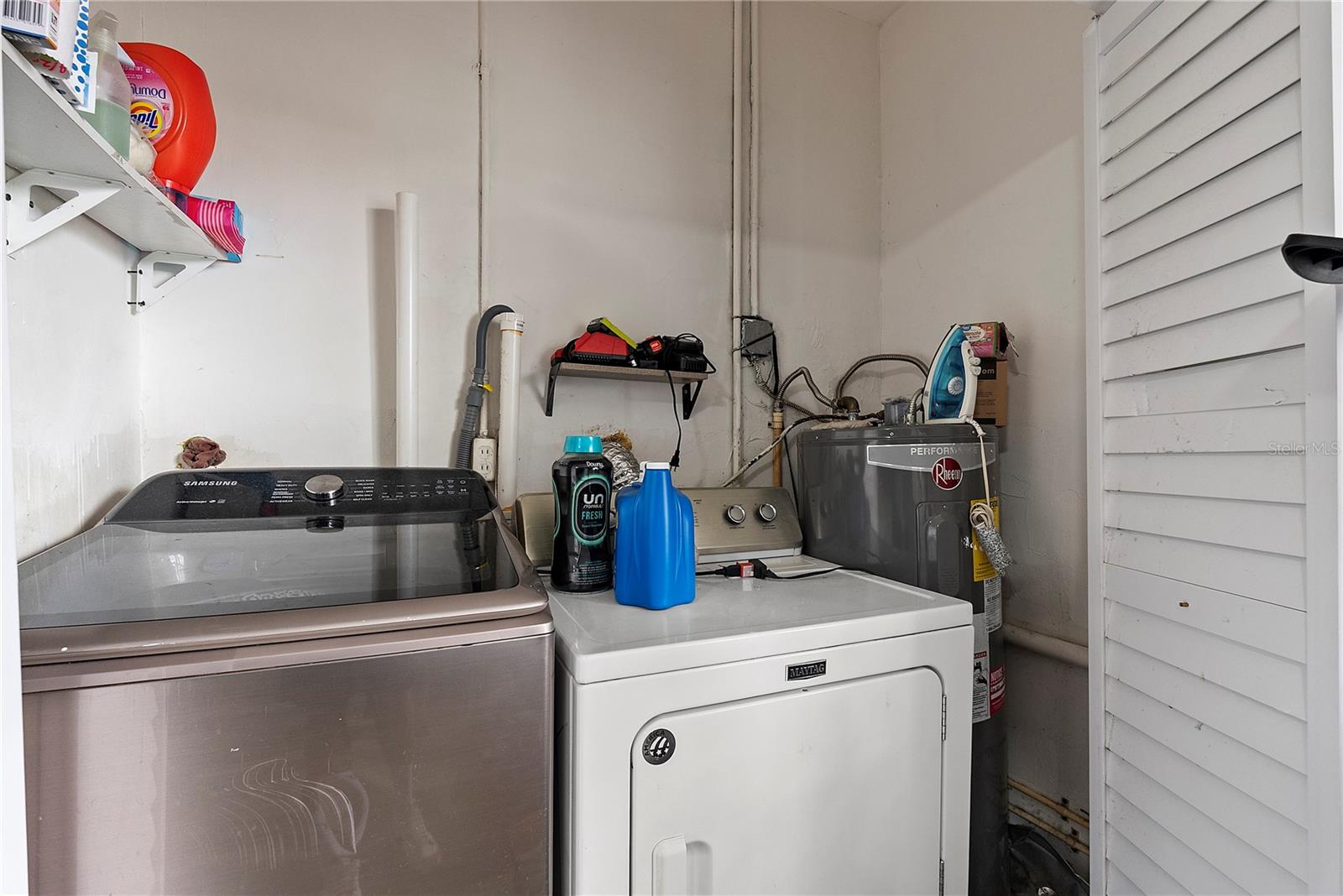 Image 25 of 29 For 303 Louis Street