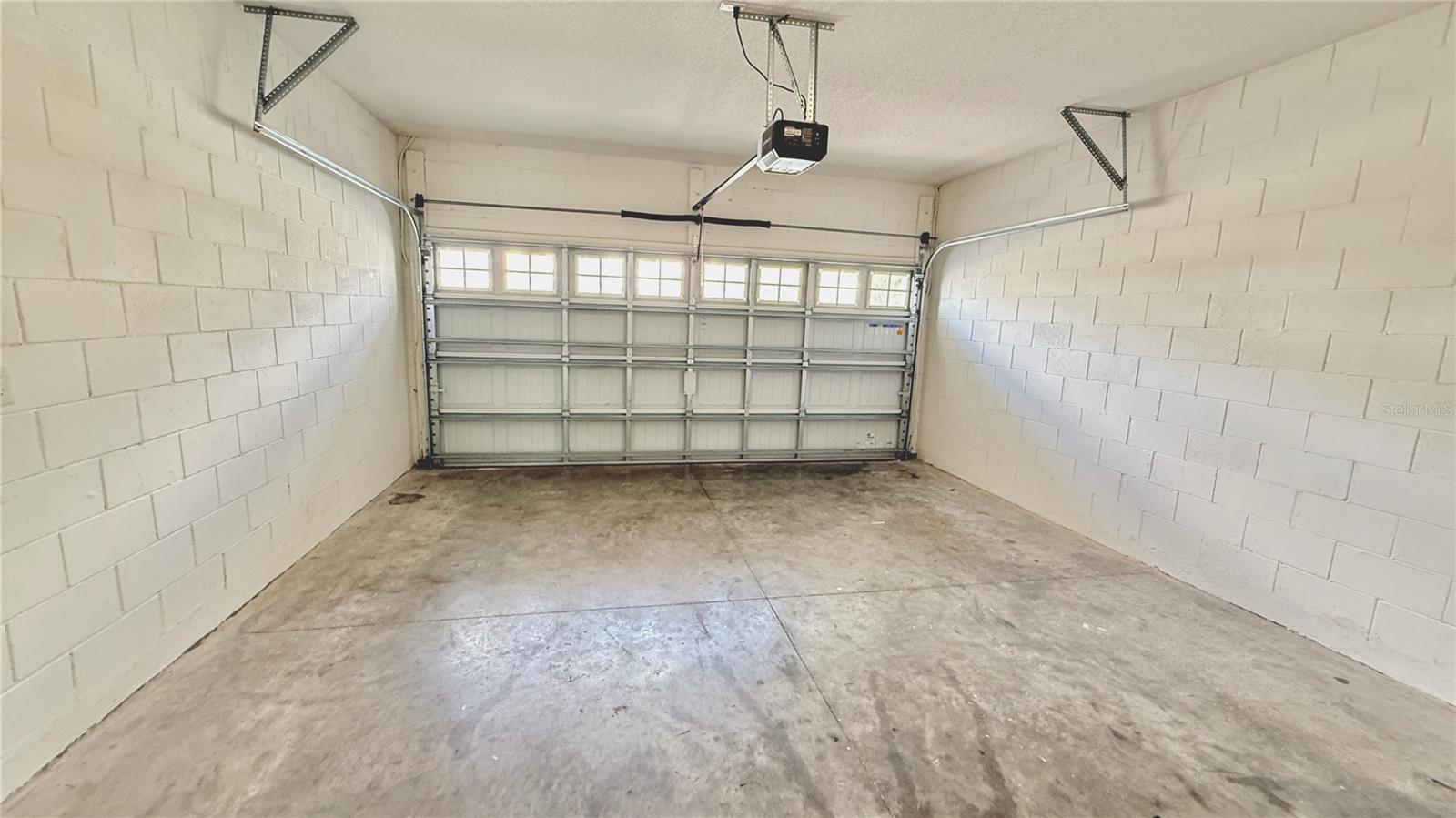 Image 27 of 43 For 2564 Sedge Grass Way