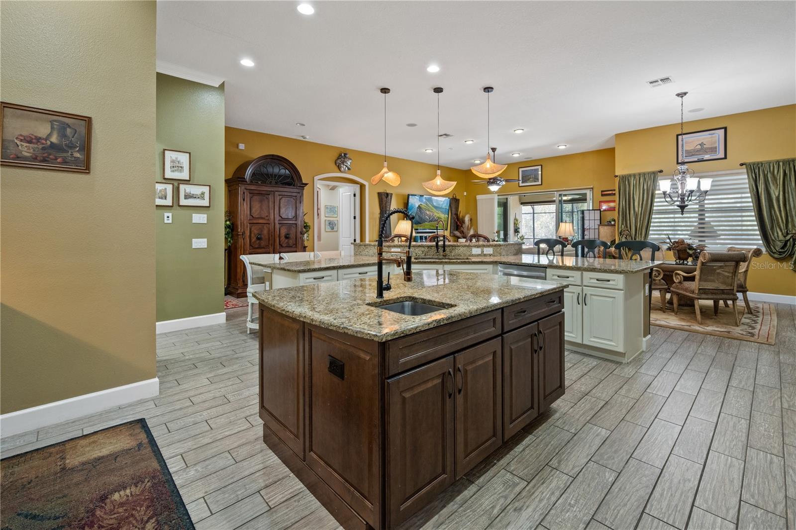 Image 11 of 43 For 3816 Bowfin Trail