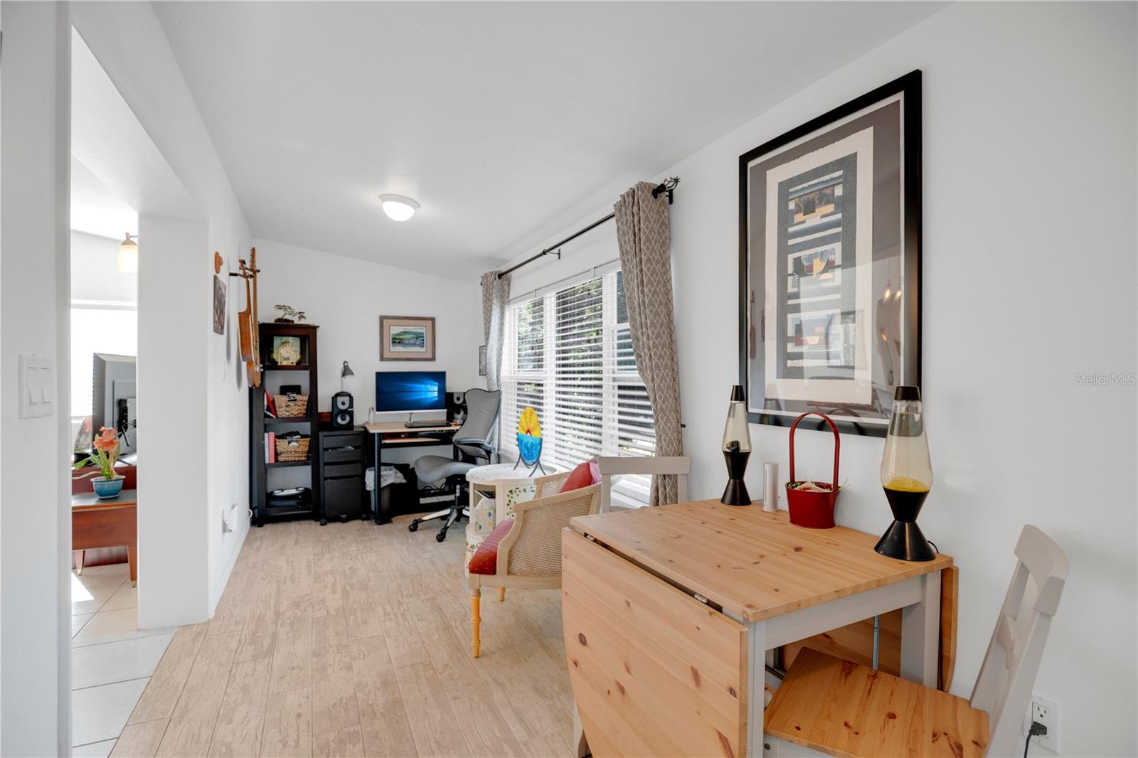 Image 17 of 33 For 500 Crystal Lake Street