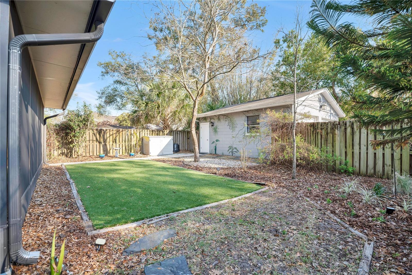 Image 20 of 33 For 500 Crystal Lake Street