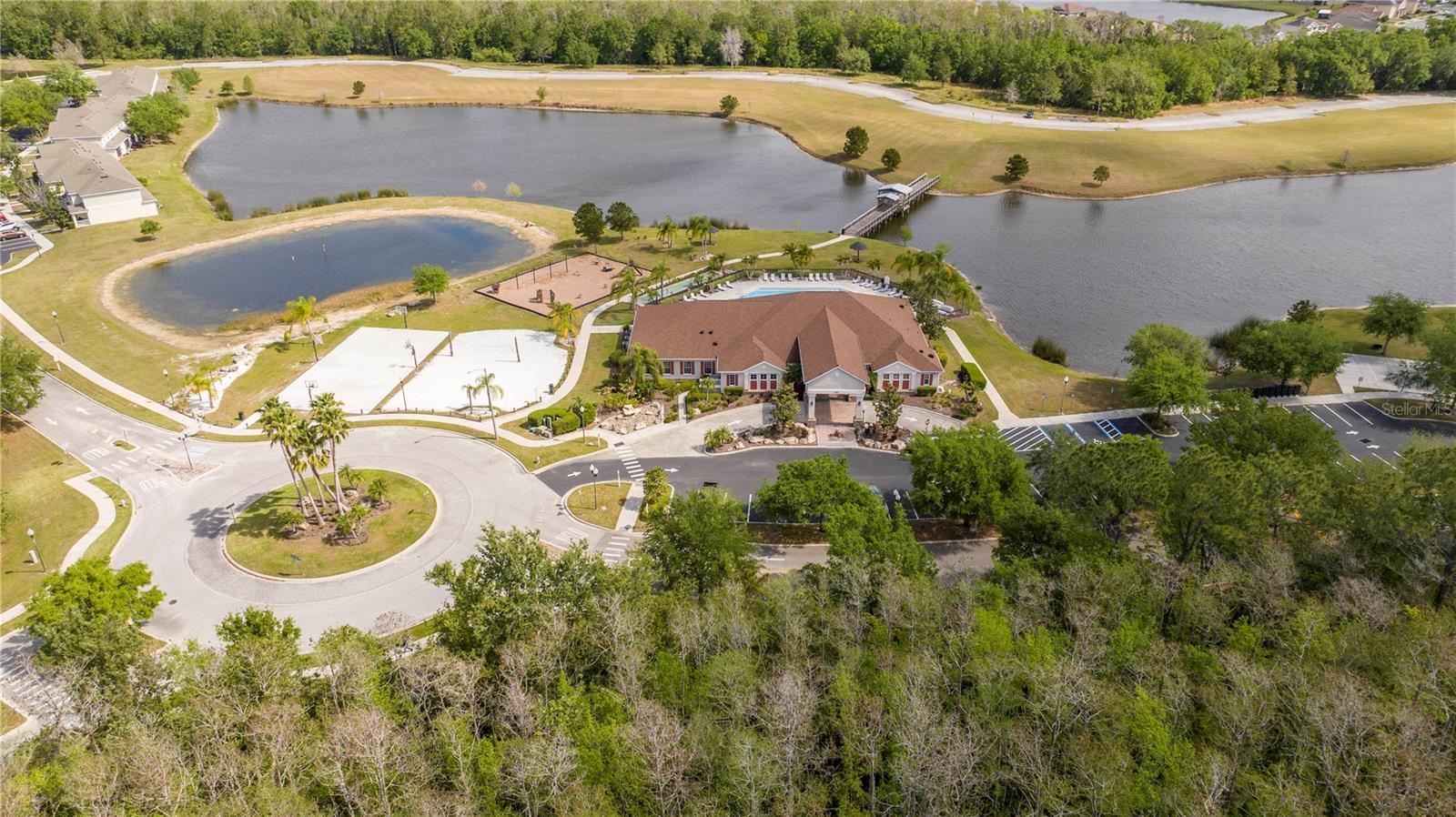 Image 27 of 30 For 4978 Strand Street 0