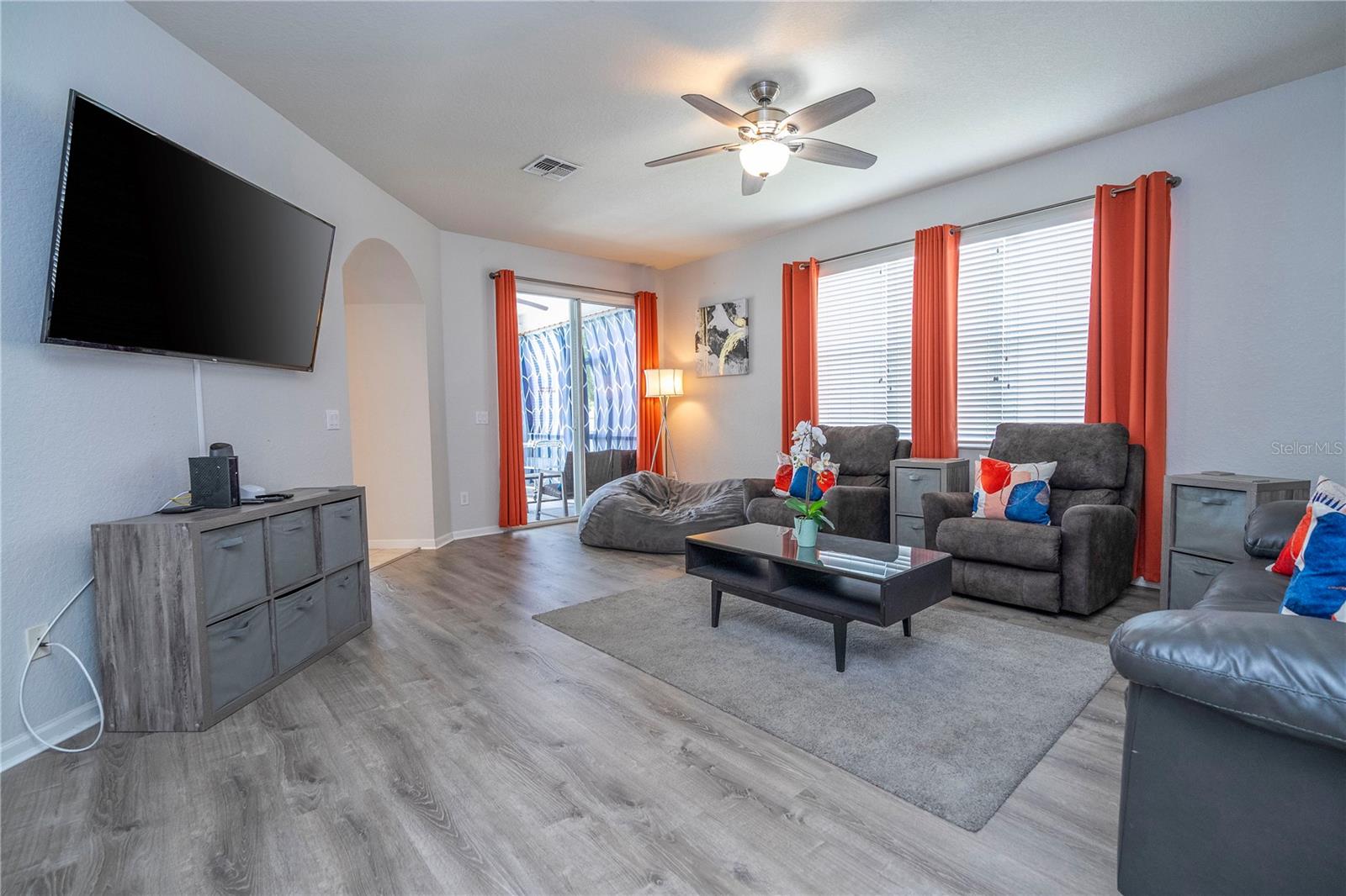 Image 7 of 30 For 4978 Strand Street 0