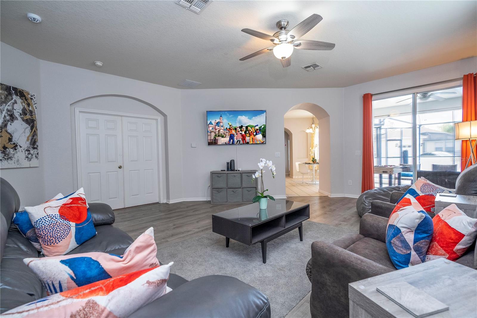 Image 8 of 30 For 4978 Strand Street 0