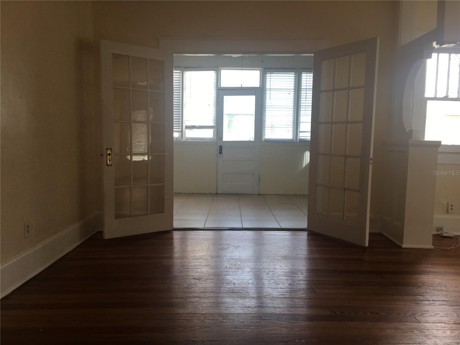 Image 13 of 21 For 113 Vanderbilt Street